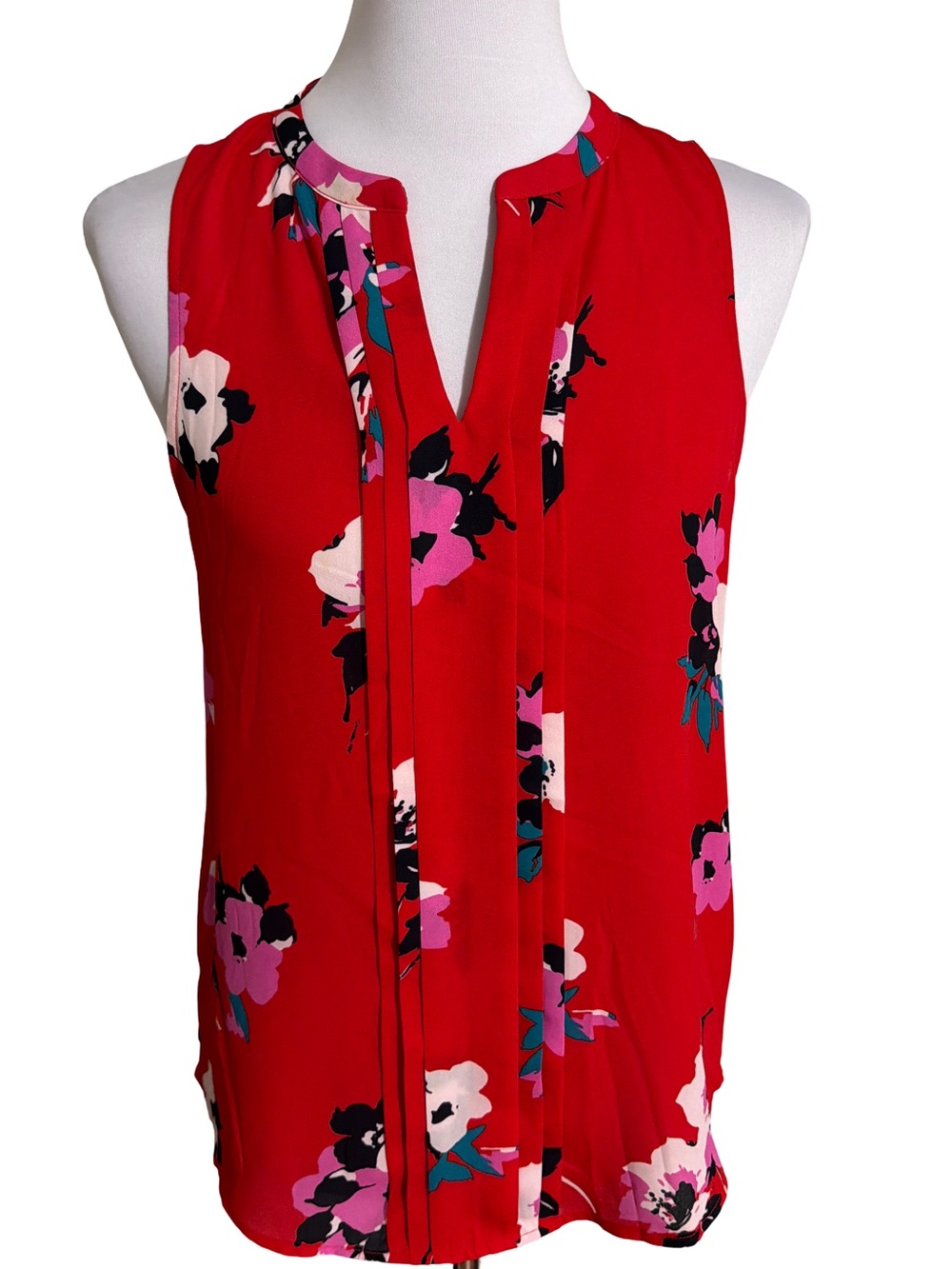 41 Hawthorn Red Floral Sleeveless Split Neck Blouse